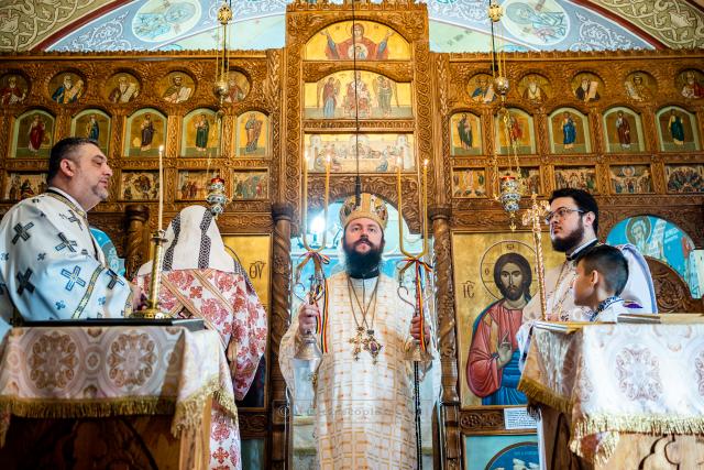 Binecuvântare arhierească la Căminul de bătrâni „Sfântul Ioan cel Nou” din Suceava