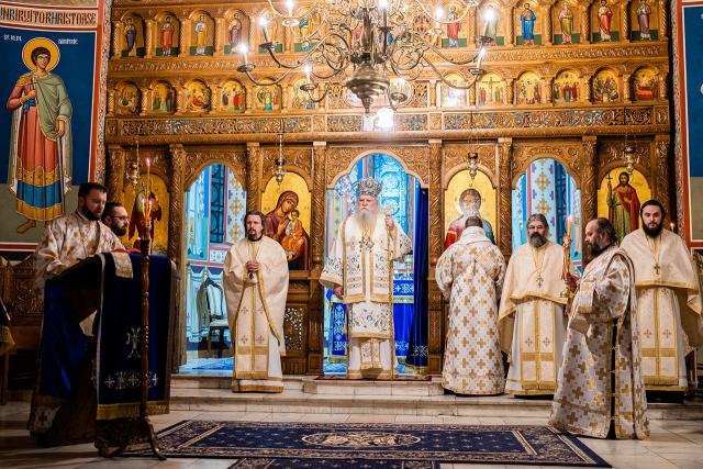 Liturghie arhierească în Duminica Întoarcerii Fiului risipitor la Paraclisul Mănăstirii „Sfântul Ioan cel Nou”