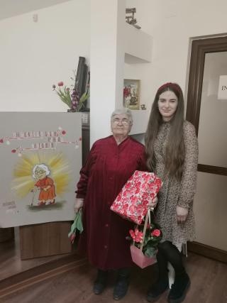 „Un mucenic și o lalea pentru bunicuța ta!”
