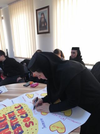 Ziua mondială a asistenței sociale, marcată la Iași de studenții teologi