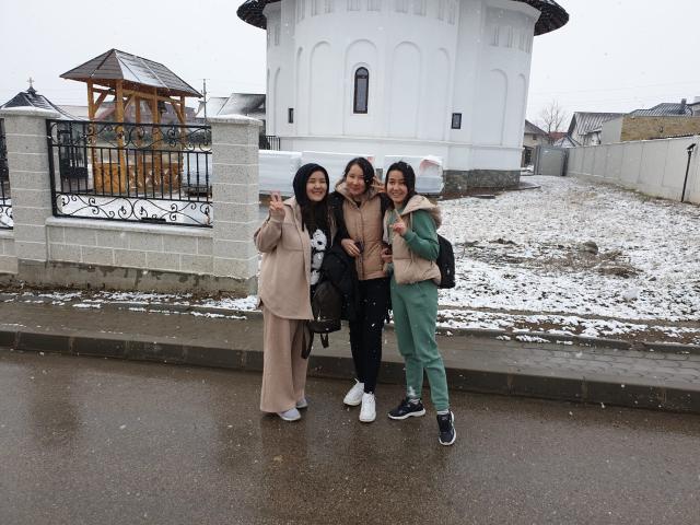 Preoții și comunitățile parohiale din Botoșani, în spijinul refugiaților din Ucraina