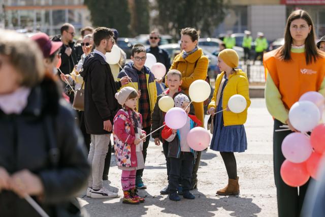 „Marșul pentru viață”, organizat în cinci municipii din Arhiepiscopia Iașilor. Solidaritate și pentru susținerea mamelor și copiilor refugiați din Ucraina