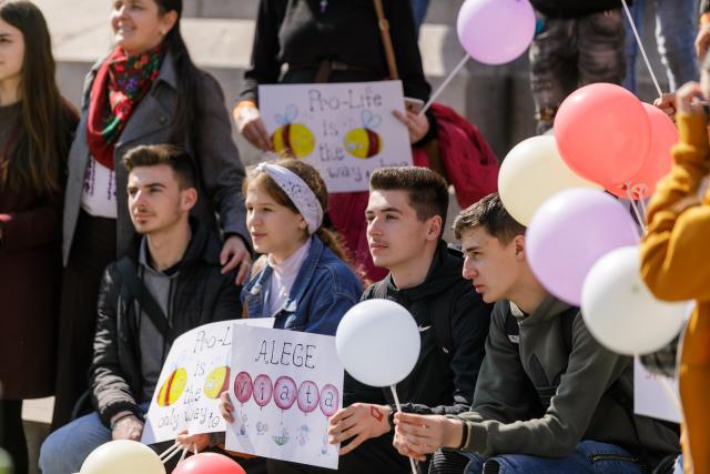 „Marșul pentru viață”, organizat în cinci municipii din Arhiepiscopia Iașilor. Solidaritate și pentru susținerea mamelor și copiilor refugiați din Ucraina