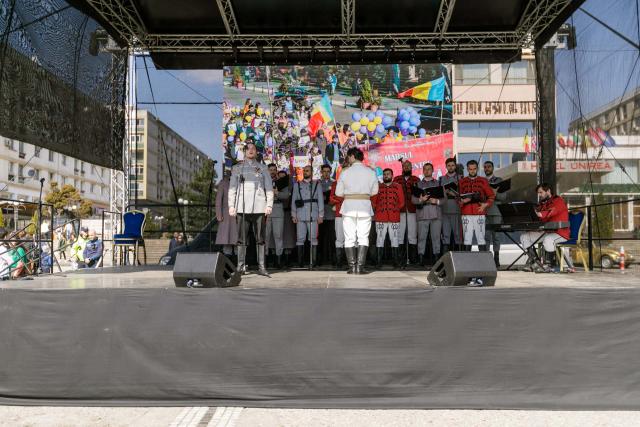 „Marșul pentru viață”, organizat în cinci municipii din Arhiepiscopia Iașilor. Solidaritate și pentru susținerea mamelor și copiilor refugiați din Ucraina