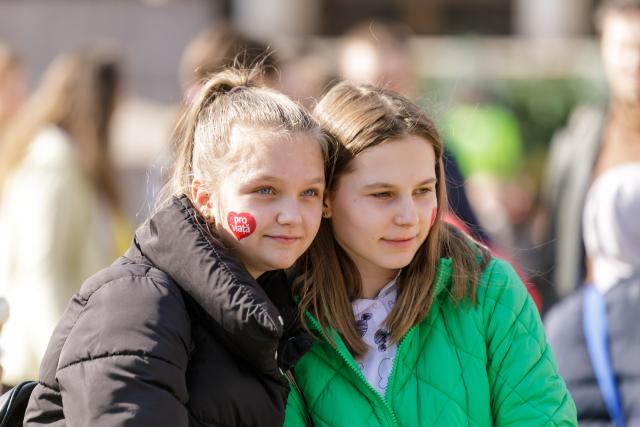 „Marșul pentru viață”, organizat în cinci municipii din Arhiepiscopia Iașilor. Solidaritate și pentru susținerea mamelor și copiilor refugiați din Ucraina