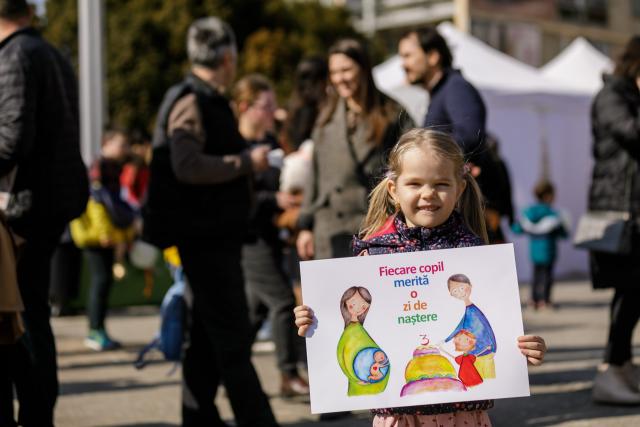 „Marșul pentru viață”, organizat în cinci municipii din Arhiepiscopia Iașilor. Solidaritate și pentru susținerea mamelor și copiilor refugiați din Ucraina