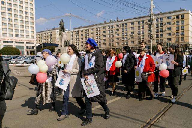 „Marșul pentru viață”, organizat în cinci municipii din Arhiepiscopia Iașilor. Solidaritate și pentru susținerea mamelor și copiilor refugiați din Ucraina