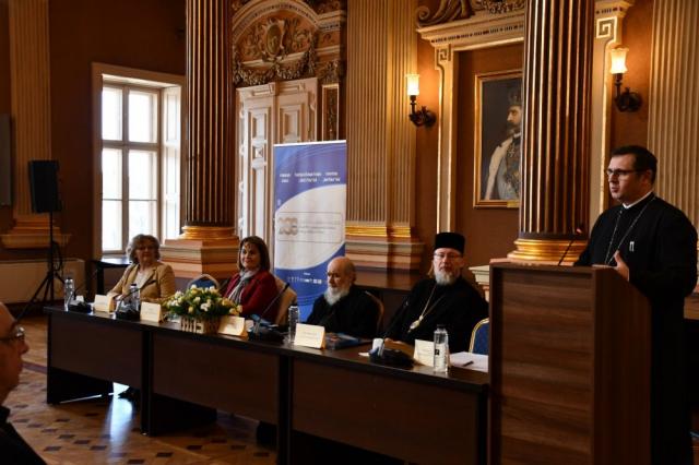 Ierarhii arădeni au fost prezenți la conferința profesorilor de religie ortodoxă, organizată în județul Arad