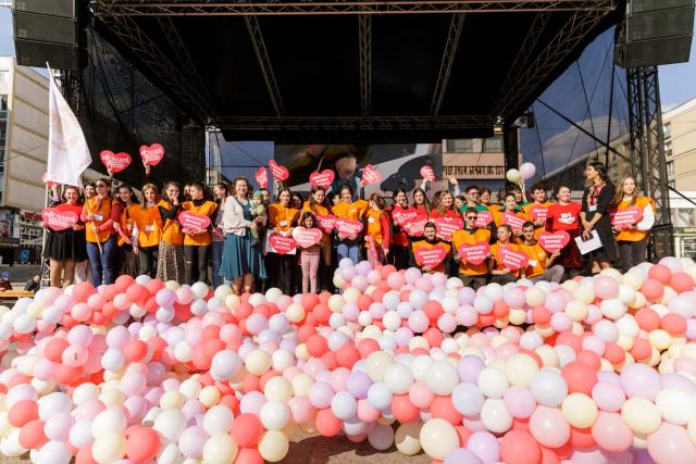 „Marșul pentru viață”, organizat în cinci municipii din Arhiepiscopia Iașilor. Solidaritate și pentru susținerea mamelor și copiilor refugiați din Ucraina