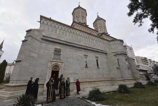 PS Părinte Nichifor Botoșăneanul, la slujba Canonului: „Adevărata pocăință nu înseamnă o învinovățire, ci hotărâre de a ne schimba viața”