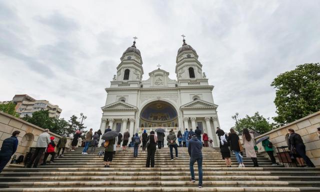Slujbele speciale în cea de-a patra săptămână a Postului Mare – Catedrala Mitropolitană din Iași