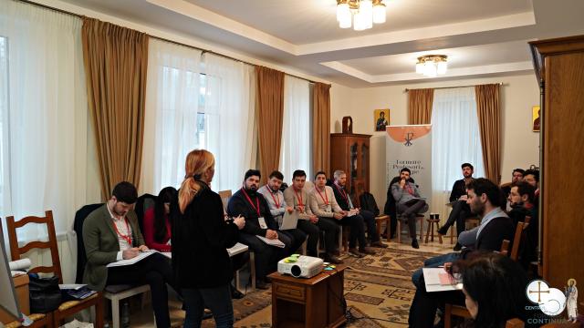 Centrul de Formare Continuă a organizat primul curs de pregătire pentru profesorii de religie debutanți