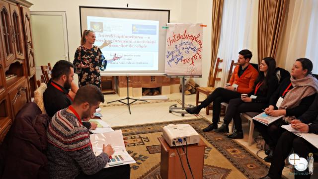 Centrul de Formare Continuă a organizat primul curs de pregătire pentru profesorii de religie debutanți