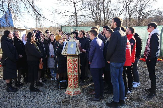 Duminica Sfintei Cruci, la Parohia Bârnova: 104 ani de recunoștință pentru cei care au semnat unirea Basarabiei cu România