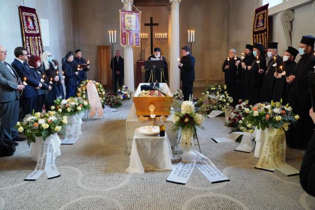 Mitropolitul grec Pavlos a fost înmormântat astăzi la Stockholm