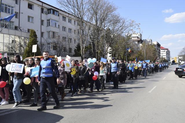 „Marșul pentru viață” – 2022: Cum a fost la Piatra Neamț, Botoșani, Dorohoi și Darabani