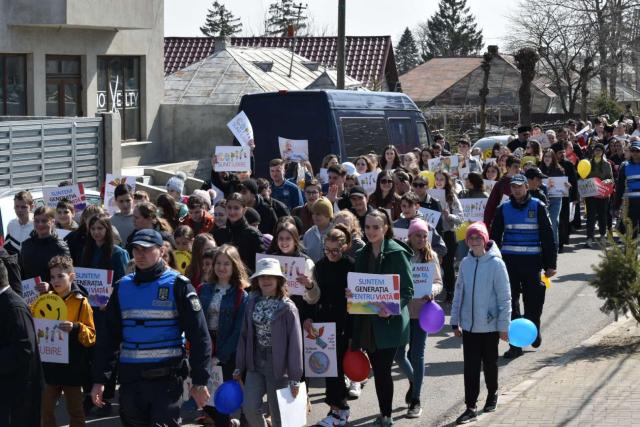 „Marșul pentru viață” – 2022: Cum a fost la Piatra Neamț, Botoșani, Dorohoi și Darabani