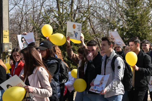 „Marșul pentru viață” – 2022: Cum a fost la Piatra Neamț, Botoșani, Dorohoi și Darabani