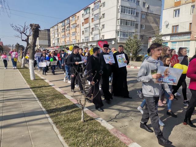 „Marșul pentru viață” – 2022: Cum a fost la Piatra Neamț, Botoșani, Dorohoi și Darabani