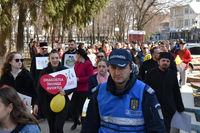 „Marșul pentru viață” – 2022: Cum a fost la Piatra Neamț, Botoșani, Dorohoi și Darabani