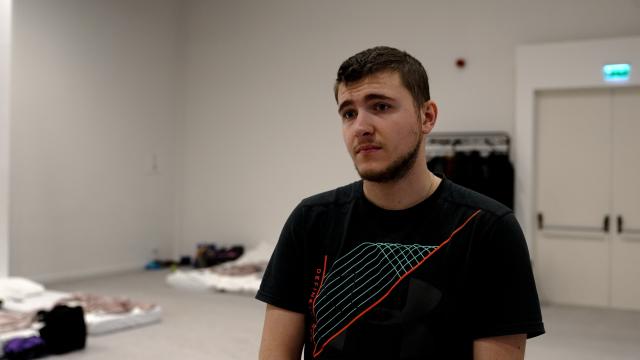 (Video) Maxim, refugiat surdo-mut din Ucraina: „Mulțumesc mult, România!”