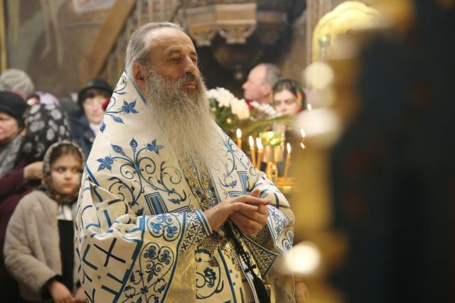 Bucuria Bunei Vestiri la Mănăstirea Durău: „Domnul S-a întrupat pentru ca omul să primească sălaș în inima Împărăției Cerurilor”