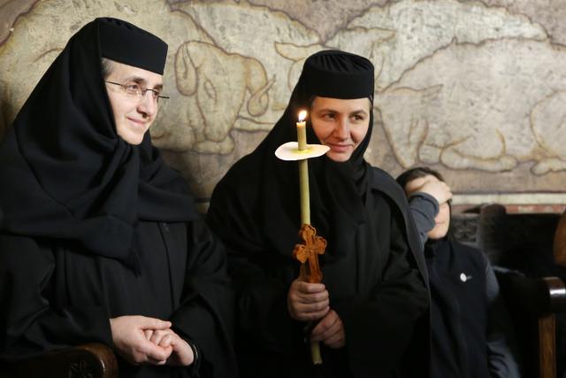 Bucuria Bunei Vestiri la Mănăstirea Durău: „Domnul S-a întrupat pentru ca omul să primească sălaș în inima Împărăției Cerurilor”