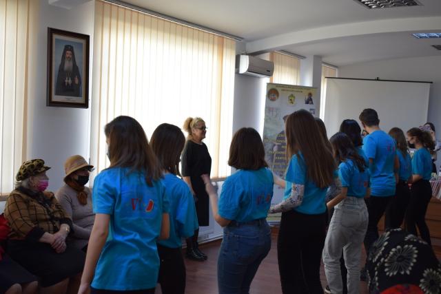 Proiect interinstituțional și intergenerațional: „Adoptă un bunic și împarte bucurie!”