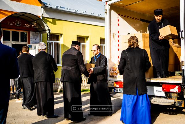 Cel de-al optulea transport umanitar al Arhiepiscopiei Sucevei și Rădăuților a ajuns în Ucraina