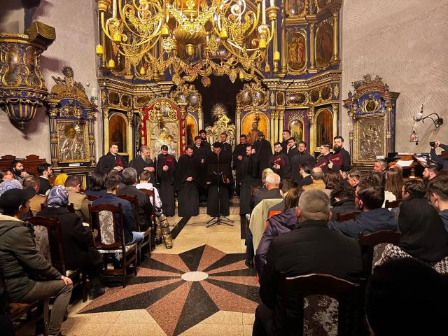 Corul academic Byzantion a adus „Lumina Crucii” la Botoșani