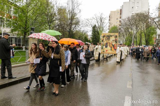 Pelerinajul de Florii, reluat la Iași după doi ani: „Semn că nu ne este rușine de identitatea noastră de creștini”