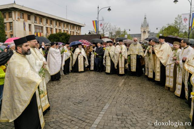 Pelerinajul de Florii, reluat la Iași după doi ani: „Semn că nu ne este rușine de identitatea noastră de creștini”