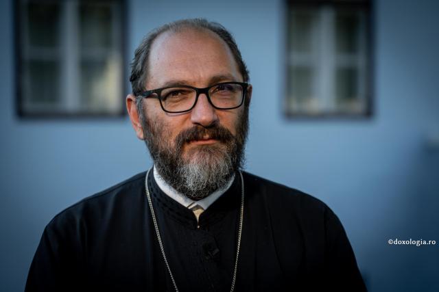 (Video) „E ceva din Maica Domnului în fiecare mamă” – Pr. Constantin Necula