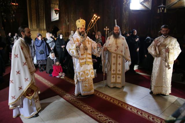 S-a împlinit un an de la trecerea la cele veșnice a lui Corneliu Muha, cel care a tipărit și a promovat manualele de religie ortodoxă în învățământul românesc