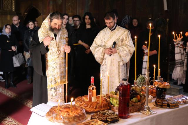 S-a împlinit un an de la trecerea la cele veșnice a lui Corneliu Muha, cel care a tipărit și a promovat manualele de religie ortodoxă în învățământul românesc