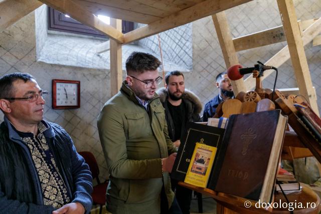 Sfântul Maslu de obște la parohia Cucuteni-Lețcani