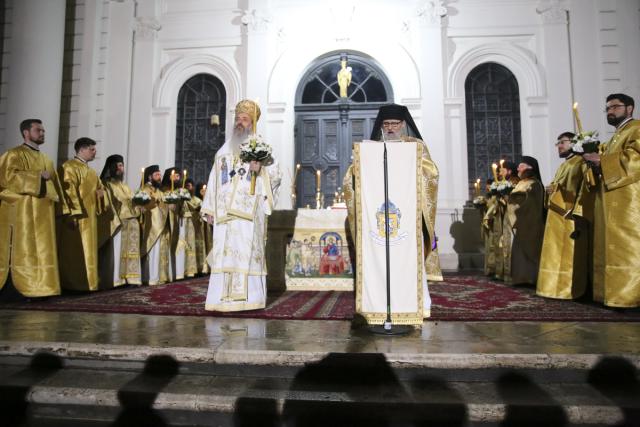 Învierea Domnului, celebrată în mod inedit anul acesta la Iași: slujbă și în limba slavonă pentru refugiații ucraineni