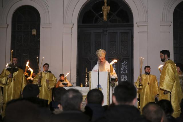 Învierea Domnului, celebrată în mod inedit anul acesta la Iași: slujbă și în limba slavonă pentru refugiații ucraineni