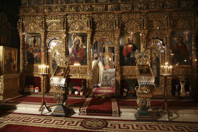 Învierea Domnului, celebrată în mod inedit anul acesta la Iași: slujbă și în limba slavonă pentru refugiații ucraineni
