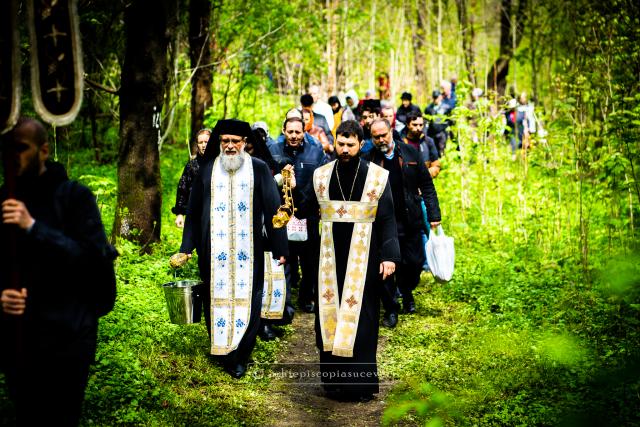 Izvorul Tămăduirii la Mănăstirea „Sfântul Ioan cel Nou de la Suceava”