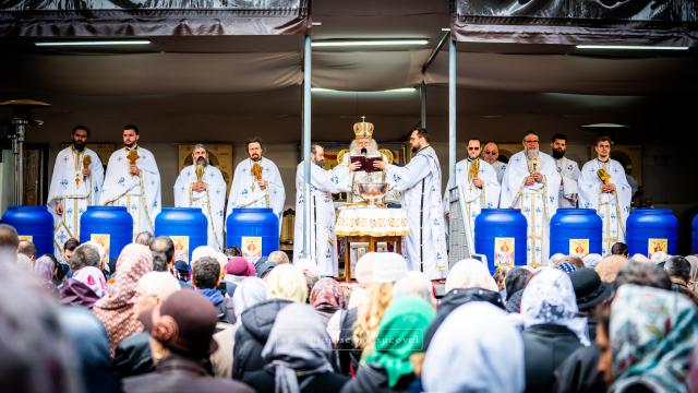 Izvorul Tămăduirii la Mănăstirea „Sfântul Ioan cel Nou de la Suceava”