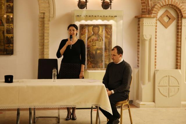 Expoziție dedicată ucrainenilor, la Muzeul mitropolitan din Iași: „Avem un fel de perihoreză, o întrepătrundere de sfințenie între regiunea noastră și Ucraina”