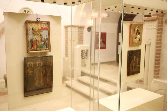 Expoziție dedicată ucrainenilor, la Muzeul mitropolitan din Iași: „Avem un fel de perihoreză, o întrepătrundere de sfințenie între regiunea noastră și Ucraina”