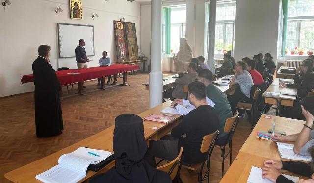 Facultatea de Teologie Ortodoxă „Dumitru Stăniloae” a găzduit cursurile a doi profesori de la Universitatea din Balamand, Liban