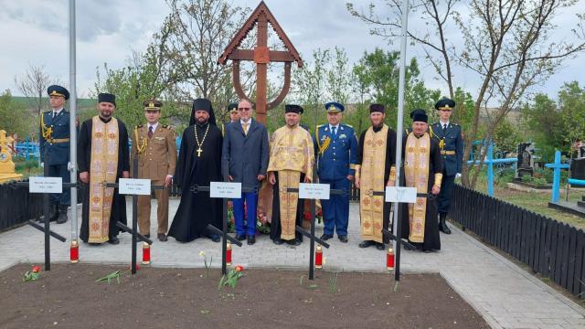 Crucile eroilor români din Baimaclia – Cauşeni, au fost sfinţite