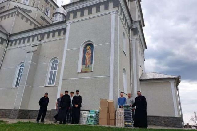 Episcopia de Bălți a donat alimente pentru locuitorii din Hrușeuți-Adâncata, Ucraina