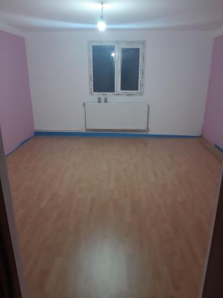 Șapte copii fericiți