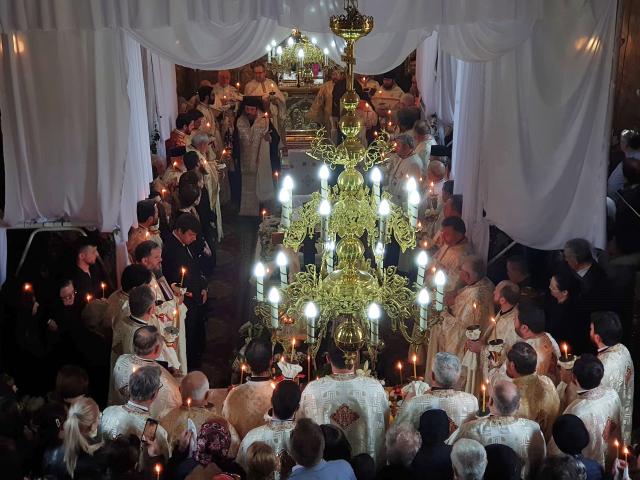 Părintele Ion Papuc de la Parohia „Sfântul Gheorghe” Piatra Neamț a fost înmormântat la cimitirul Pietricica