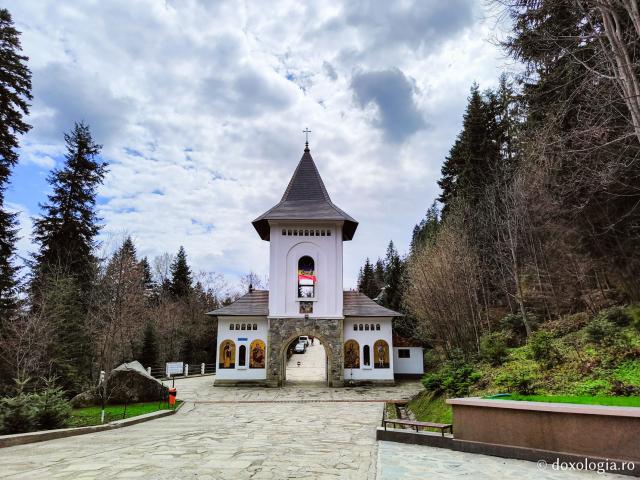 Mănăstirea Sihla