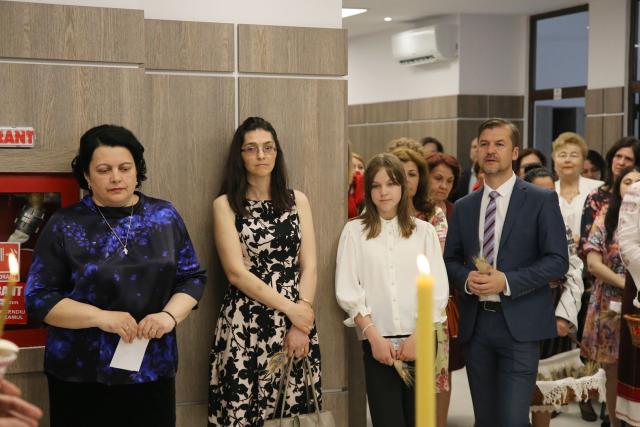 Policlinica „Providența” s-a extins: Noua incintă a fost binecuvântată de Părintele Mitropolit Teofan